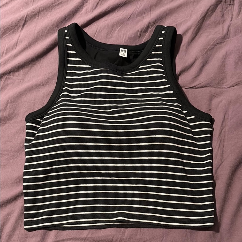 Uniqlo Black and White Fitted Crop Tank Top